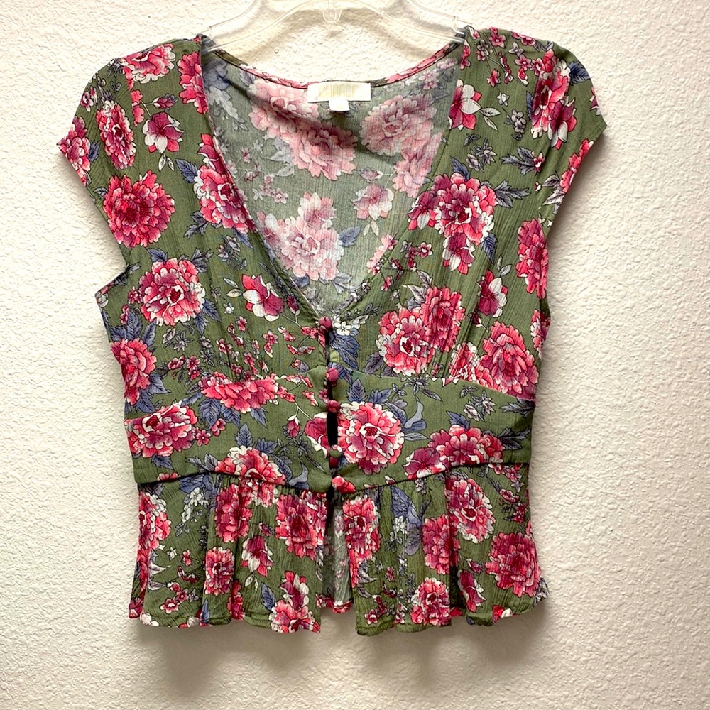 Floral top